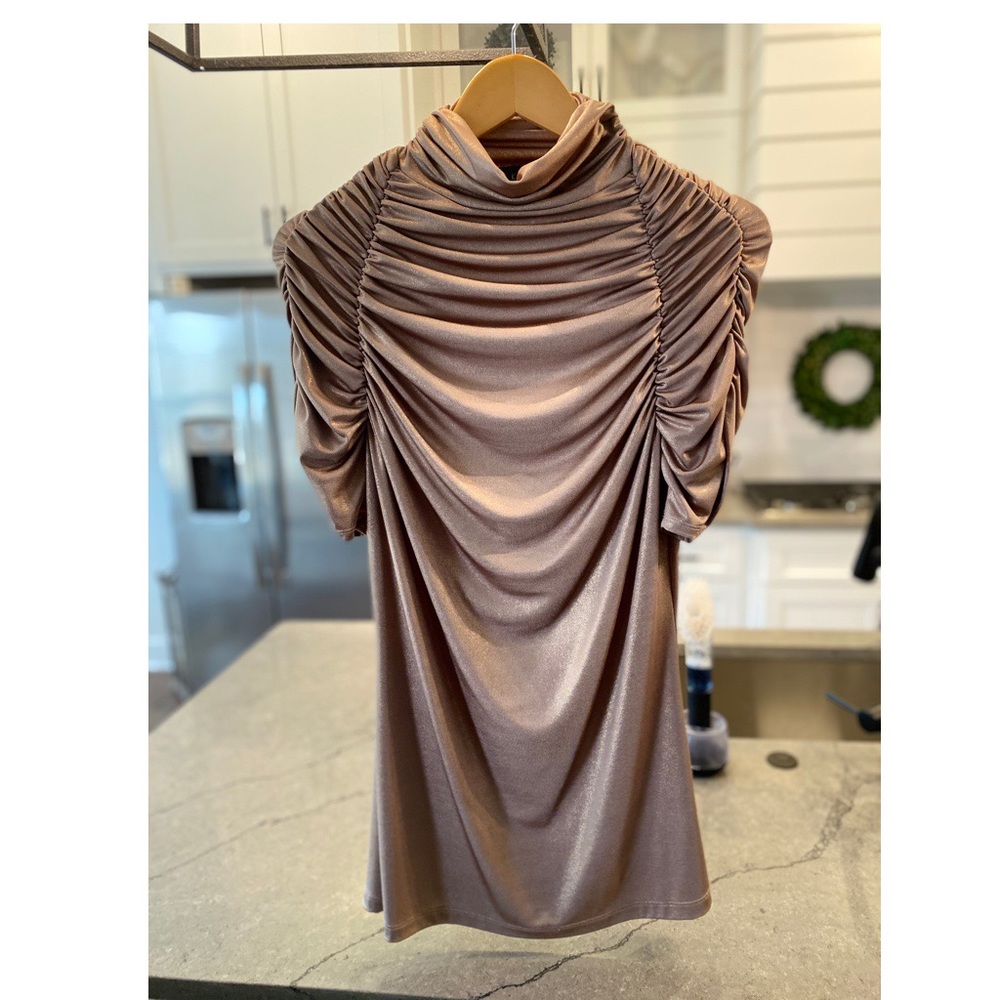 Karen Kane top, Size Large
